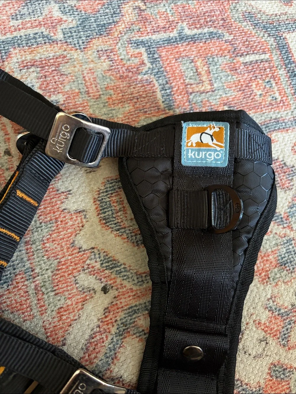 Kurgo Tru-Fit Enhanced Strength Crash Tested Smart Car Dog Harness, MED, unused!